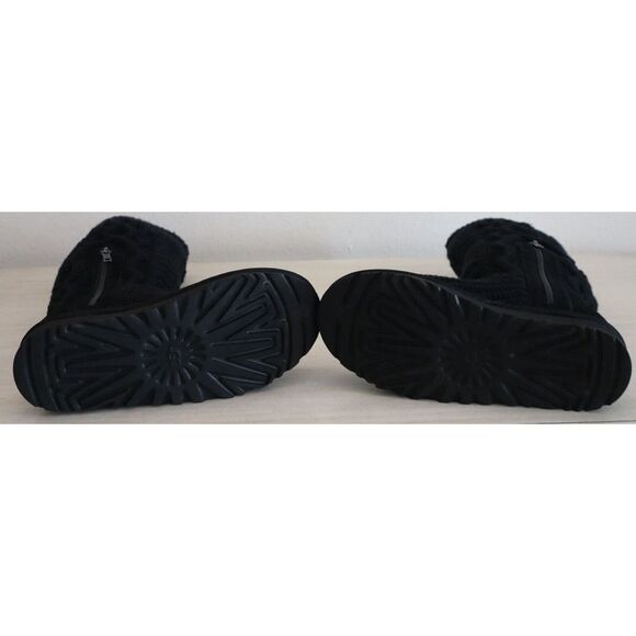 UGG 1146010 Women's Sz 6 Black Classic Cardi Cable-Knit Pull On Boots - Picture 13 of 16